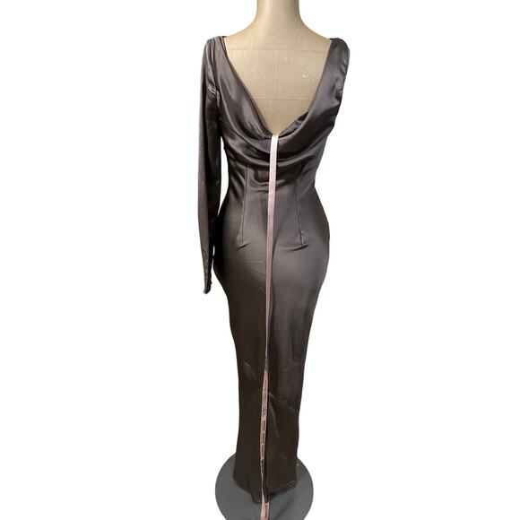 New House of CB Satin Maxi Dress - Picture 8 of 10